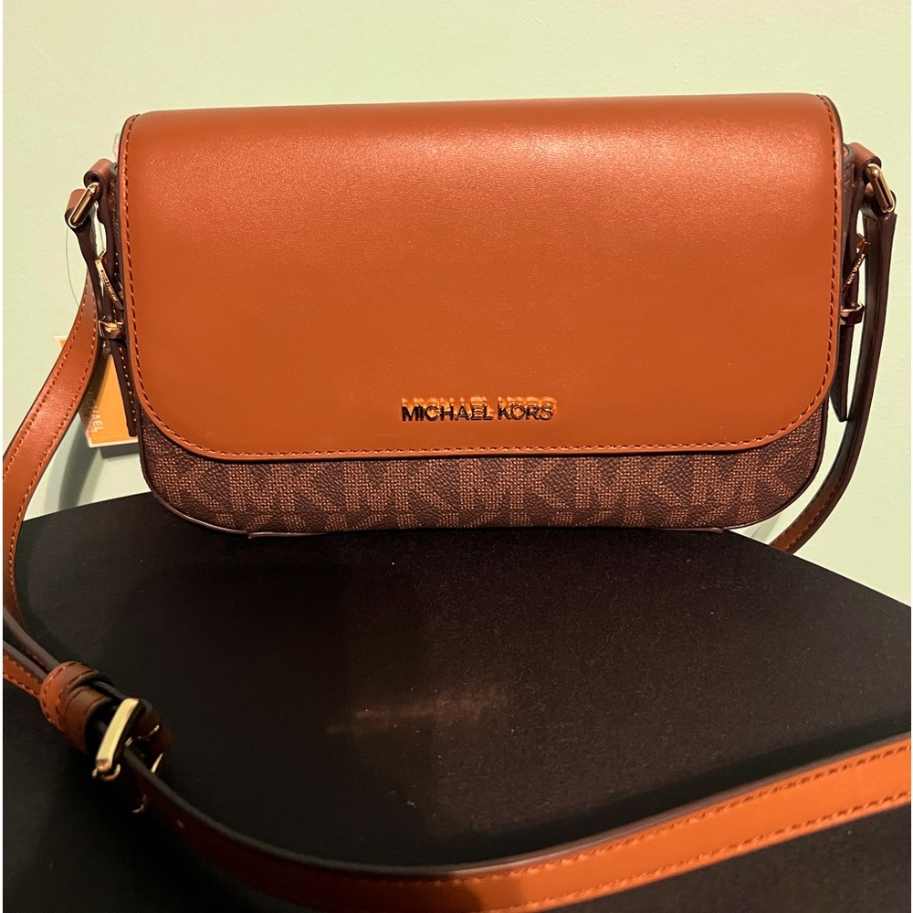 Crossbody Mk New.. Authentic 100%